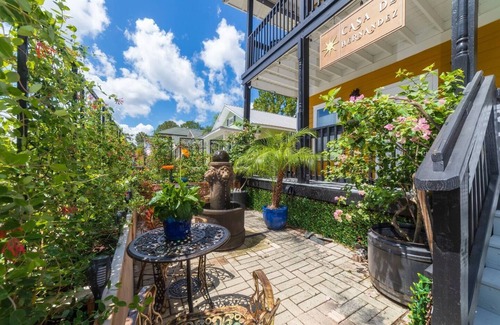 St. Augustine House | Downtown Historic Boutique Hotel-KING-LUJO suite
