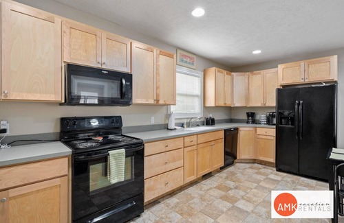 Holland House | Downtown Holland Charmer