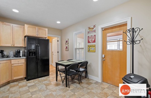 Holland House | Downtown Holland Charmer
