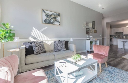 Johnson City Apartment | Downtown JC 2 Bed Loft with Light