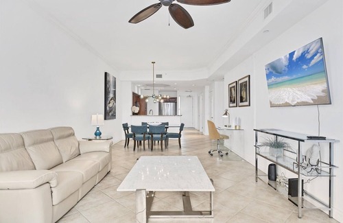 Braden River Condo | Downtown Lakewood Ranch Condo 2 beds/2 baths/3 parking