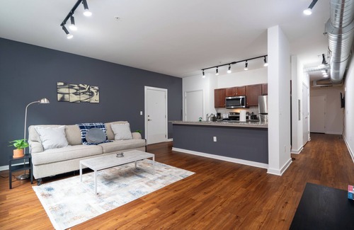 South Main Historic District Apartment | Downtown Memphis Blues Apartment Retreat