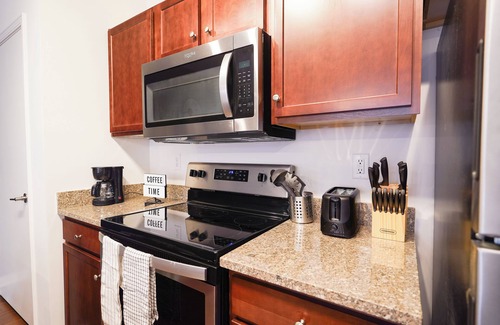 South Main Historic District Apartment | Downtown Memphis Blues Apartment Retreat