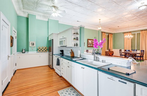 Mocksville Apartment | Downtown Mocksville Apartment - Walk to Shops!