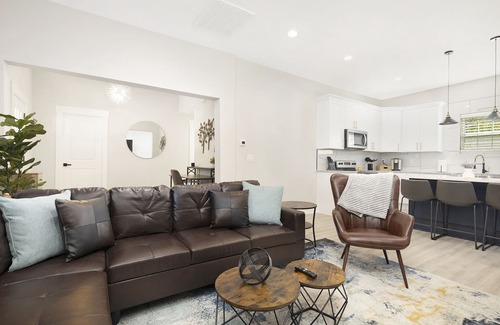 Concord House | Downtown Modern Living!