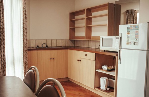 Warrnambool Hotel | Downtown Motel Warrnambool