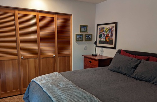 Old Town Chinatown Apartment | Downtown Portland condo with nearby parking spot