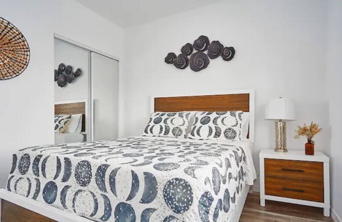 Downtown Redlands House | Downtown Redlands Getaway Home away from home.