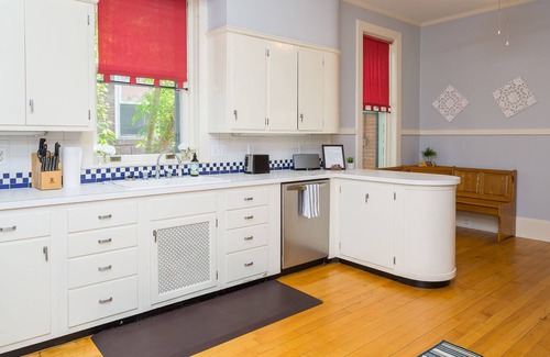 Harrisonburg House | Downtown's Premier VRBO