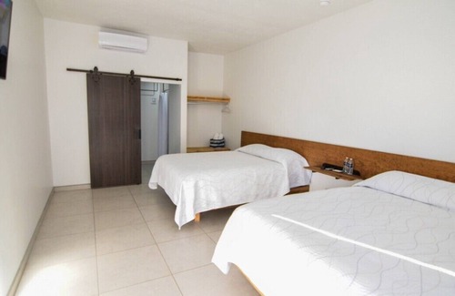 Primera Seccion House | Downtown San Felipe Hotel Marea Baja #10