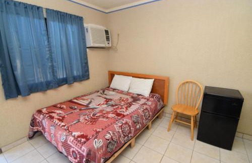Primera Seccion House | Downtown San Felipe Studio 2 Free WiFi and Cable TV