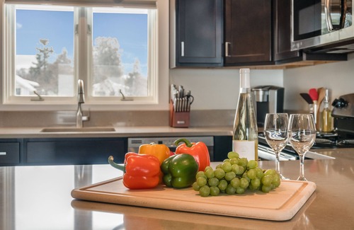 Sandpoint House | Downtown Sandpoint, close to bike trails and near Schweitzer mountain!