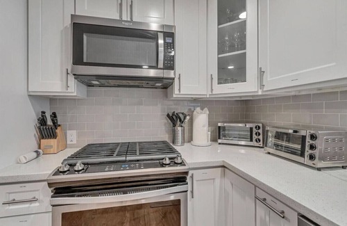 Northside House | Downtown SJ l Silicon Valley l 3 Bedroom Home