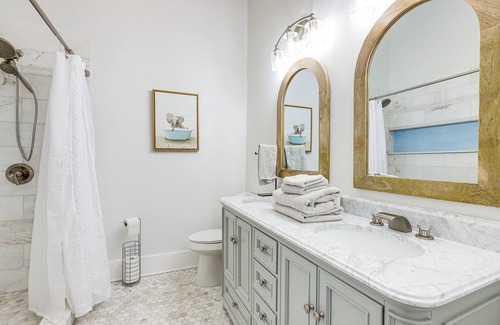 Covington House | Downtown Vacation Rental Near Covington Square!