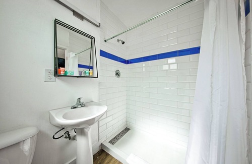 Downtown Las Vegas Hotel | Downtowner Boutique Hotel