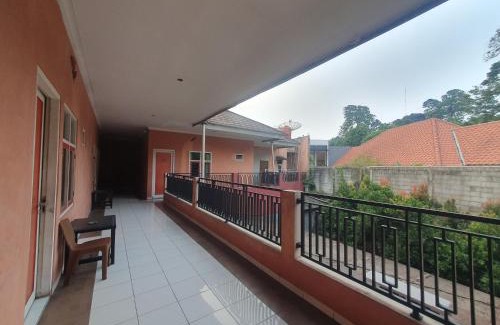 Bogor Tengah Hotel | DPalma Bogor by Ruang Tidur