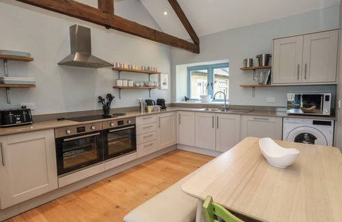 West Compton Cottage | DRACKENORTH, pet friendly, character holiday cottage in Beaminster