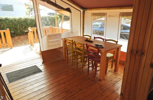 Lanterna Other | Drago Tours LODGE TENT Joy Safari, Lanterna