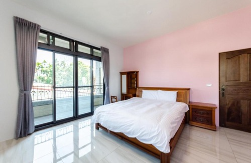 Puli House | Dragon Crane Resort