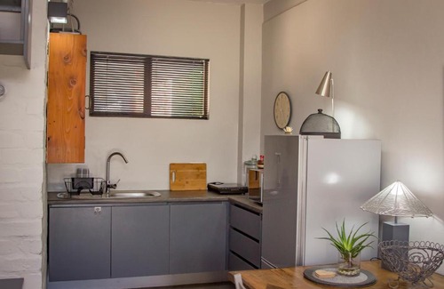 Yzerfontein Apartment | Dragon Tree