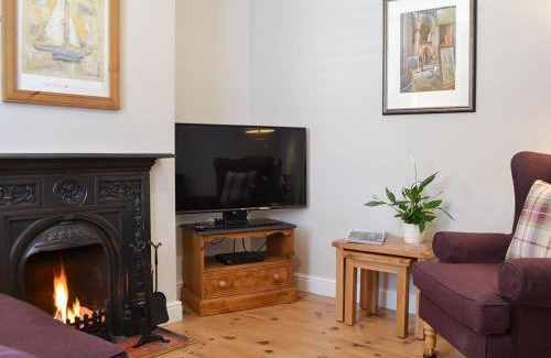 Beverley House | Dragonfly Cottage