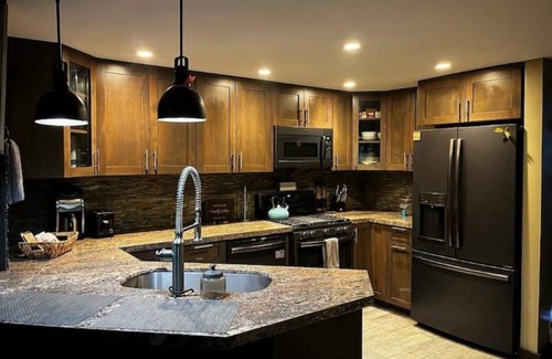 Cedar Glen House | Dragonfly Landing *Pet Friendly! *
