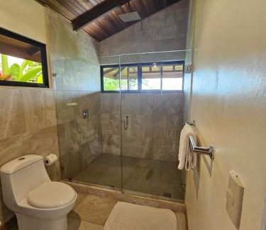 Drake Bay Hotel | Drake Bay Greenleaf