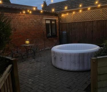 Spalding Apartment | Drake Lodge
