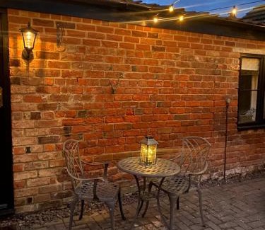 Spalding Apartment | Drake Lodge