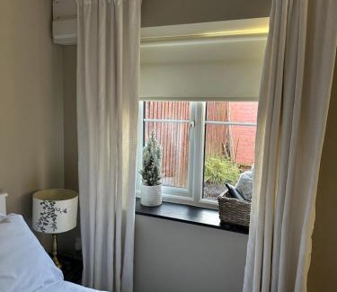 Spalding Apartment | Drake Lodge