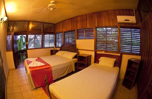Drake Bay Hotel | Drake Paradise Point