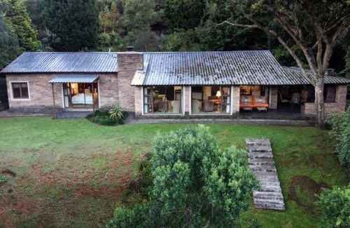 Cathkin Park Apartment | Drakensberg Creek Cottage