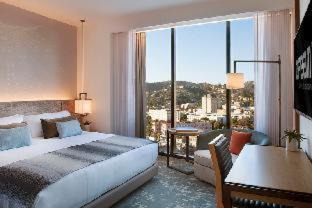 Hollywood Hotel | Dream Hollywood, by Hyatt