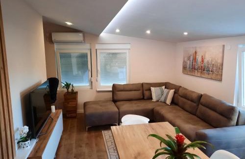 City Center Apartment | Dream Home, FREE GARAGE