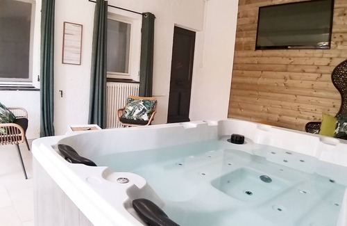 Bandol House | Dream House & Spa