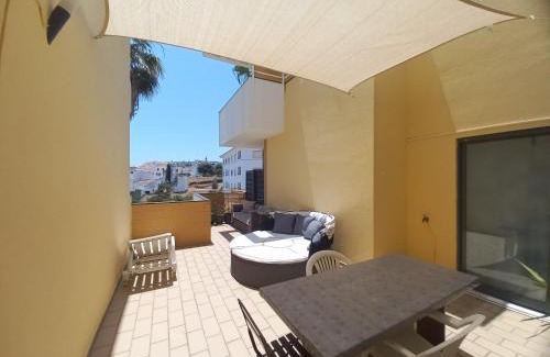 Funchal Bed & Breakfast | Dream Lagos B&B
