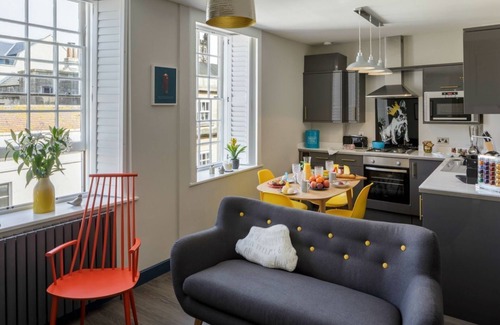Bath City Centre Apartment | Dream Stays Bath - Beau Street