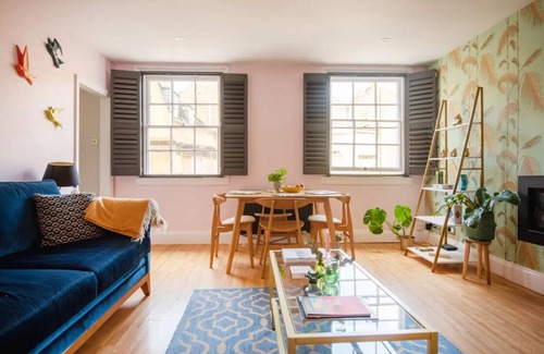 Bath City Centre Apartment | Dream Stays Bath - Haringtons Place