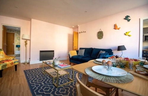 Bath City Centre Apartment | Dream Stays Bath - Haringtons Place