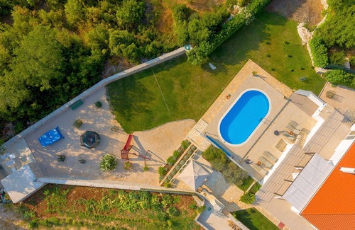 Gruda House | Dream vacation home “Summer Paradise