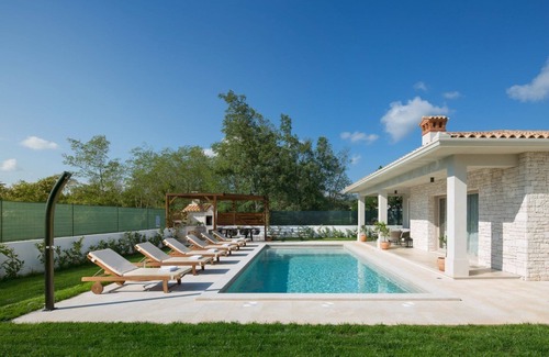 Labin Villa | Dream villa for 6 on the east coast of Istria