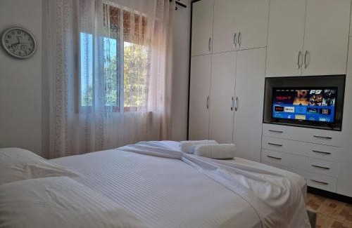 Albania Apartment | Dream Village Villa - Traditional Meals