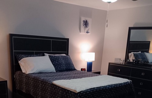 Conyers Apartment | Dreaming in blue