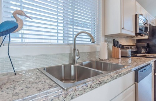 Jacksboro Cottage | Dreaming of your summer vacation?