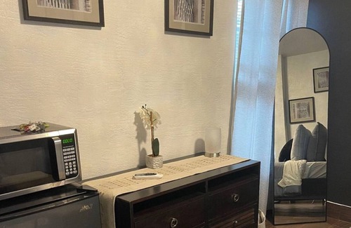 Holly Hill Apartment | Dreamland Den