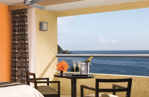 Santa Maria Huatulco Resort | Dreams Huatulco Resort & Spa - All Inclusive