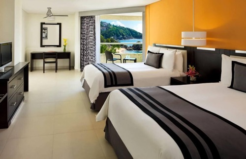 Santa Maria Huatulco Resort | Dreams Huatulco Resort & Spa - All Inclusive