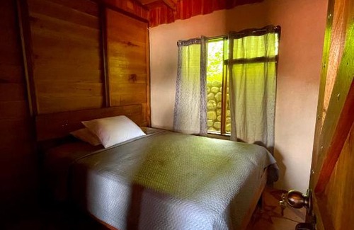 Orosi House | Dreams Lodge Orosi