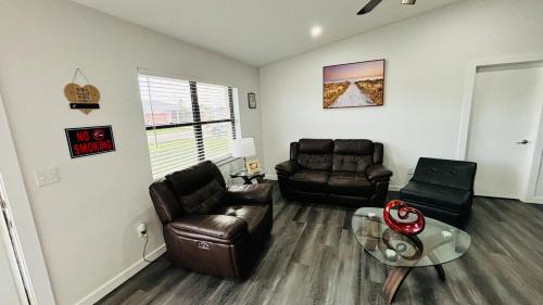Englewood East House | Dreams Rentals 1