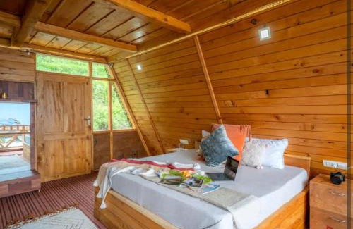 Banjar House | Dreams villa A frame cabin